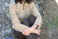 01-jubey-jacket-tan-sitting