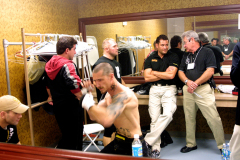 backstage-prefight_1