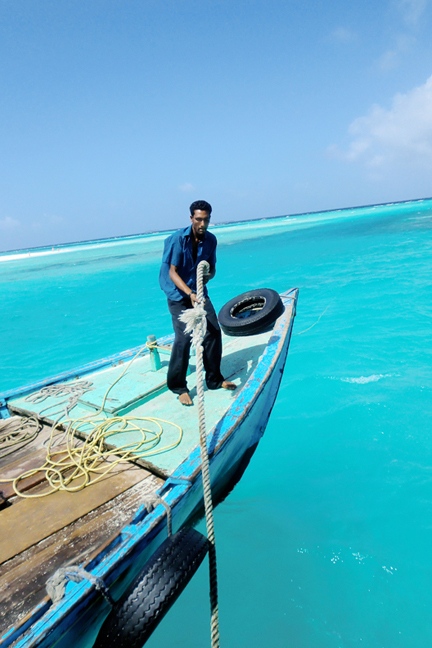 maldive-fisherman