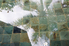 01-soneva-fushi-spa-enterance