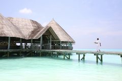 THE-MALDIVE-ISLANDS-SIX-SENSES-RESORTS-copy_Page_59
