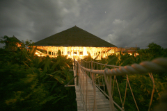 THE-MALDIVE-ISLANDS-SIX-SENSES-RESORTS-copy_Page_63