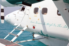 web-Soneva-fushi-plane